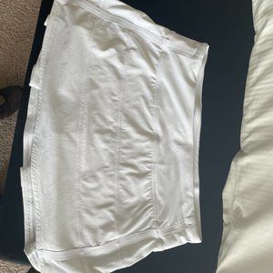 Lululemon Pace Rival Skirt in Pristine Condition